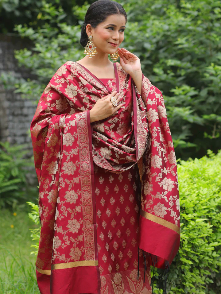 Chikankari Saree