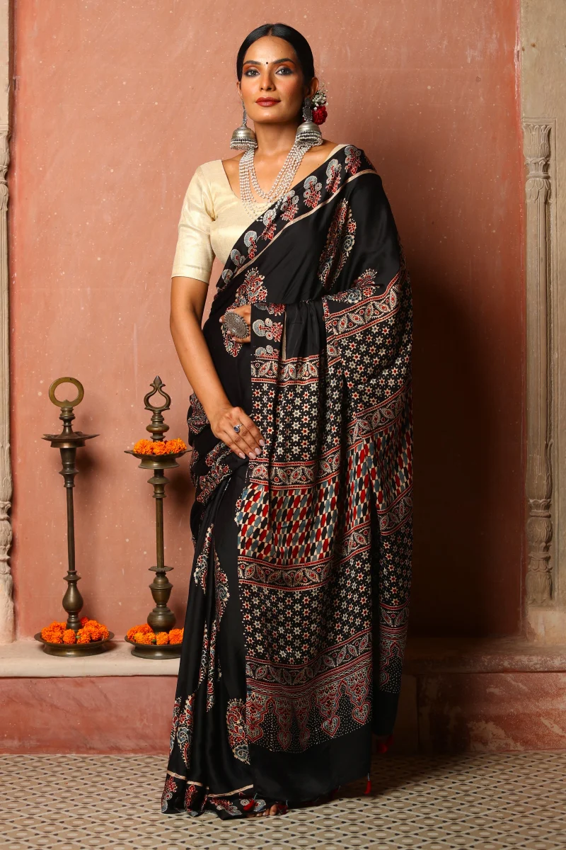 Chikankari Saree